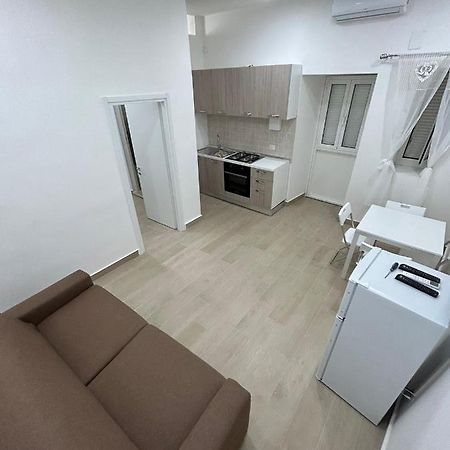 Apartamento House Vicolo Longo 35 Nápoles Exterior foto