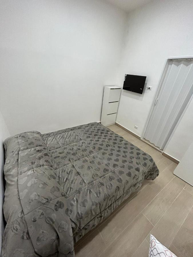 Apartamento House Vicolo Longo 35 Nápoles Exterior foto